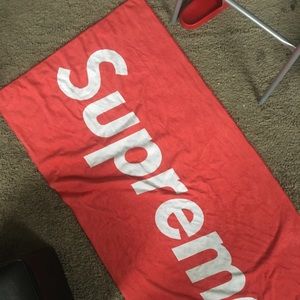 Supreme beach Towel